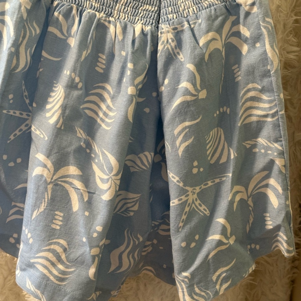 Shorts - Picture 4 of 4